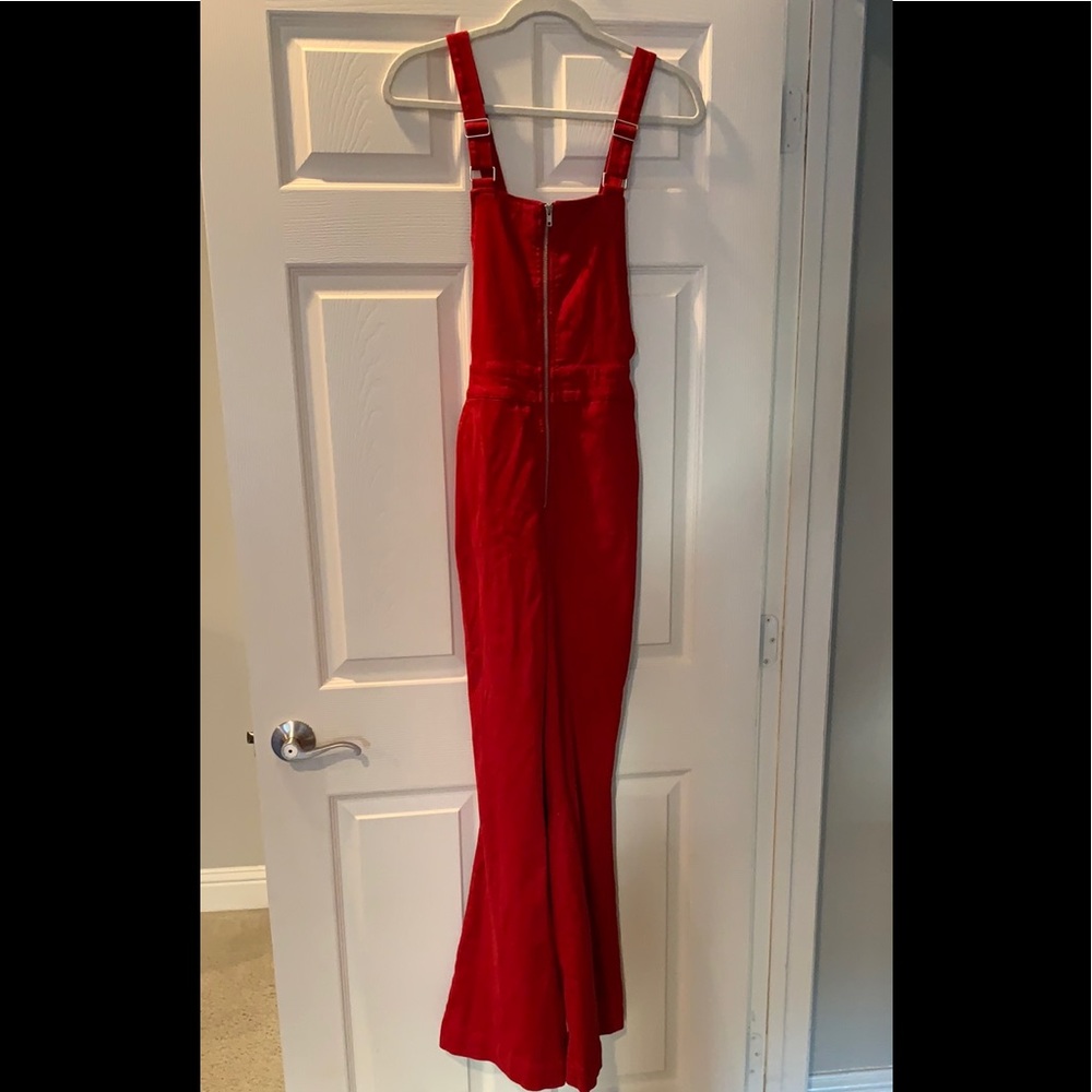 🍒 Red Jumpsuit 🍒 Sz M